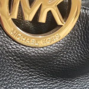 Michael Kors Largeb Hobo Shoulder Black Pebble Leather Purse + Wallet
